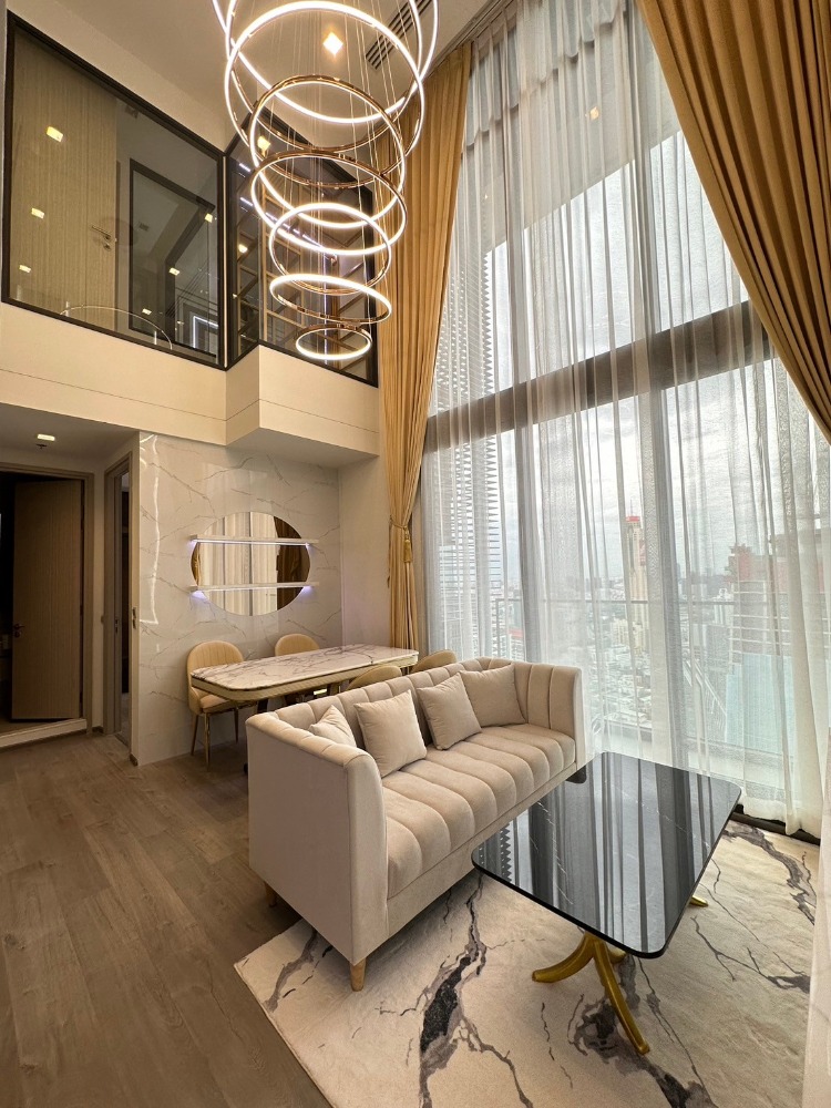 For RentCondoRatchathewi,Phayathai : ⚜️Brand new Luxury Duplex 2 bedrooms for rent close to siam paragon⚜️