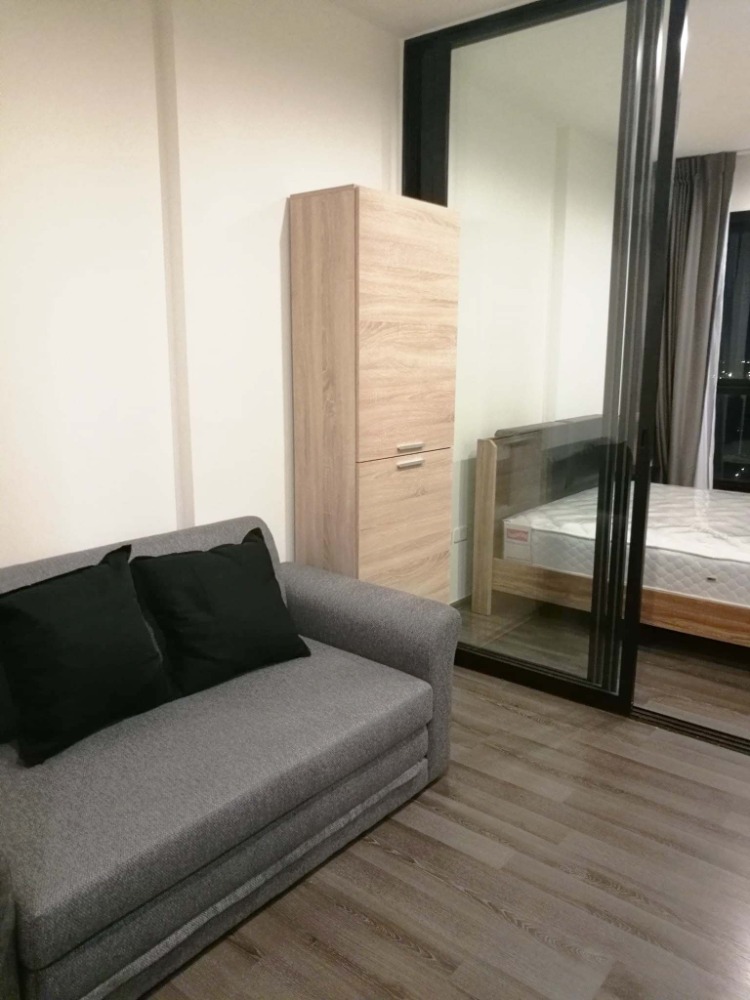 For RentCondoOnnut, Udomsuk : The Base Park West fully furnished + City view (near Habito Mall, Bangkok Prep Intl School Sukhumvit 77, Big-C Onnut, BTS On-nut)