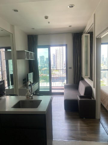 For RentCondoOnnut, Udomsuk : 1 bed 1 bath 31 sqm condo at Wyne by Sansiri for rent 15,000THB per month, Sukhumvit soi 48, Phra Khanong BTS station.