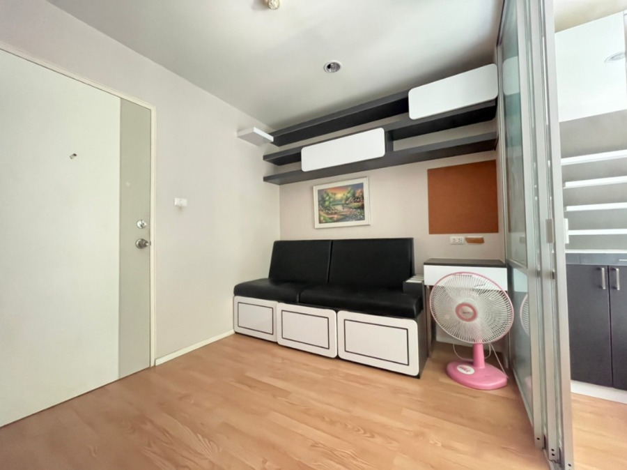 For SaleCondoOnnut, Udomsuk : K-6046 Urgent sale! LPN Ville On Nut 46 Condo with built-in furniture, ready to move in.