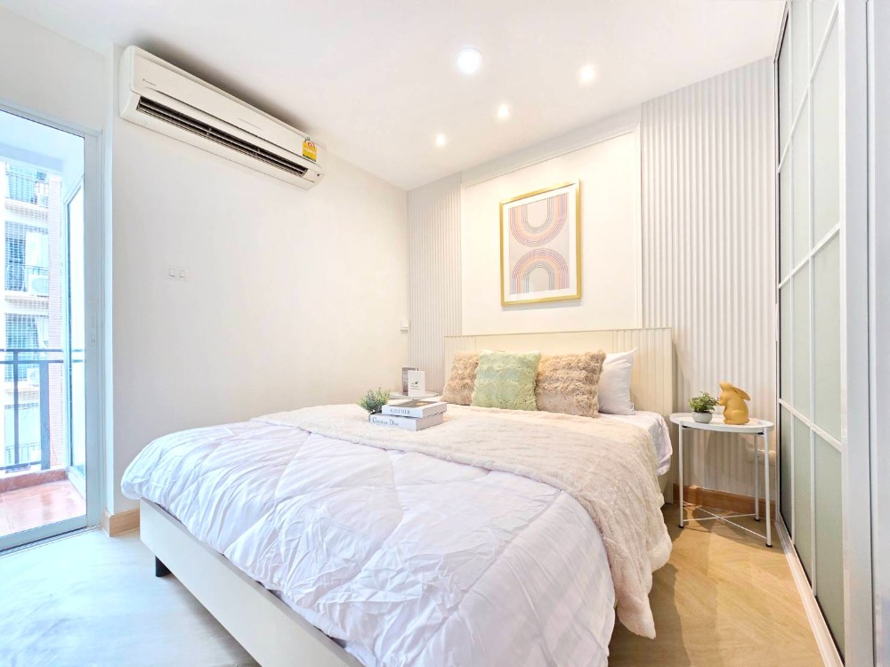 For SaleCondoChokchai 4, Ladprao 71, Ladprao 48, : Regent Home 12 New Decorated rooms, free furniture near the salary department 15, xxx can be paid comfortably.