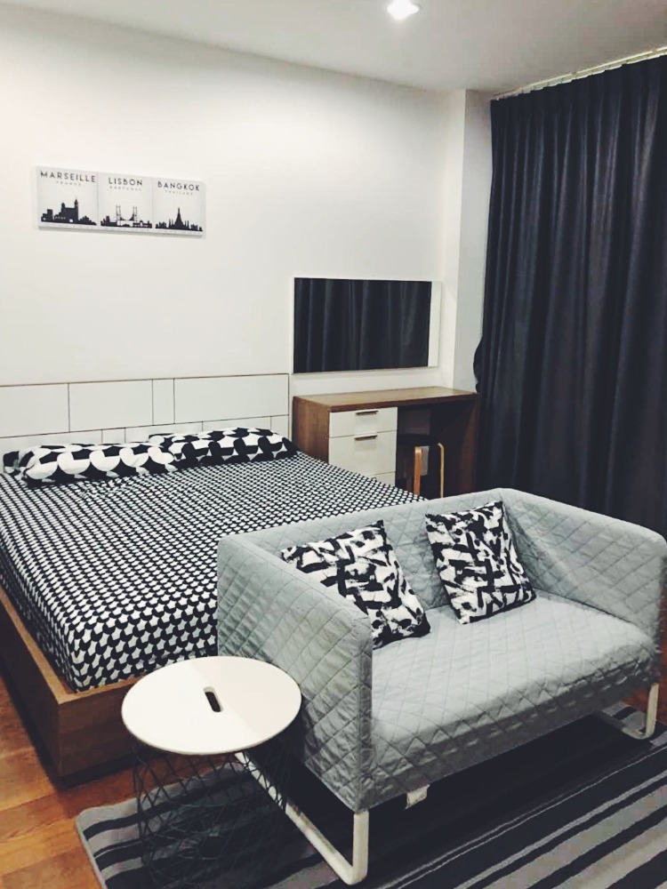 For RentCondoWitthayu, Chidlom, Langsuan, Ploenchit : !! Beautiful room for rent, condo The Address Chidlom (The Address Chidlom), near BTS Chidlom