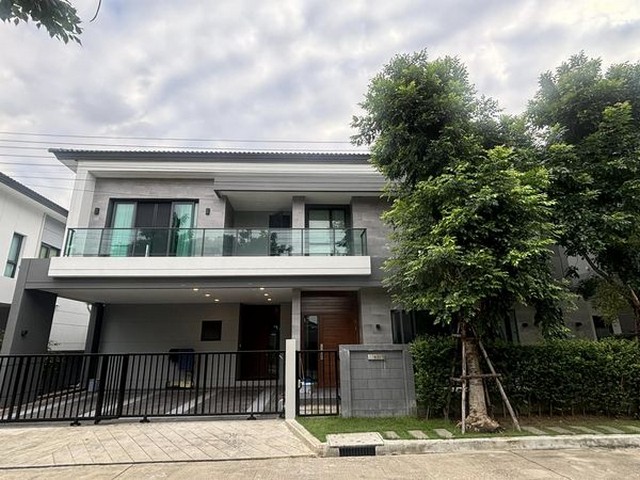 For RentHouseChaengwatana, Muangthong : HR1943 Single house for rent, The City Tiwanon - Ngamwongwan, convenient transportation, near expressway, near The Mall Ngamwongwan