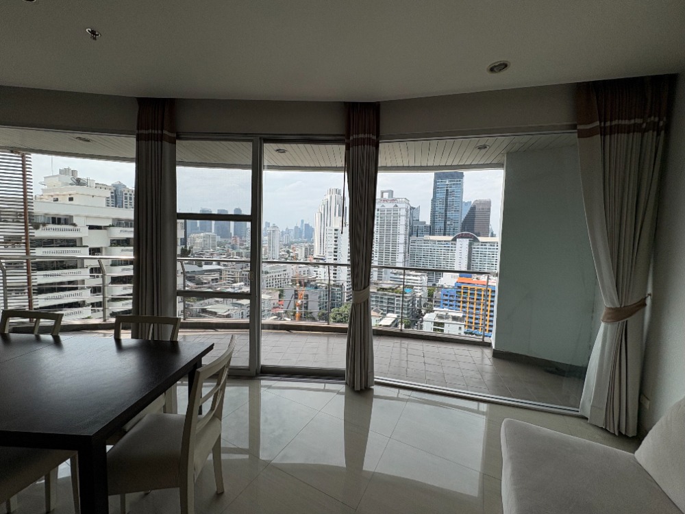 ขายคอนโดสุขุมวิท อโศก ทองหล่อ : The Master Centrium for sale 3 bed plus maid room