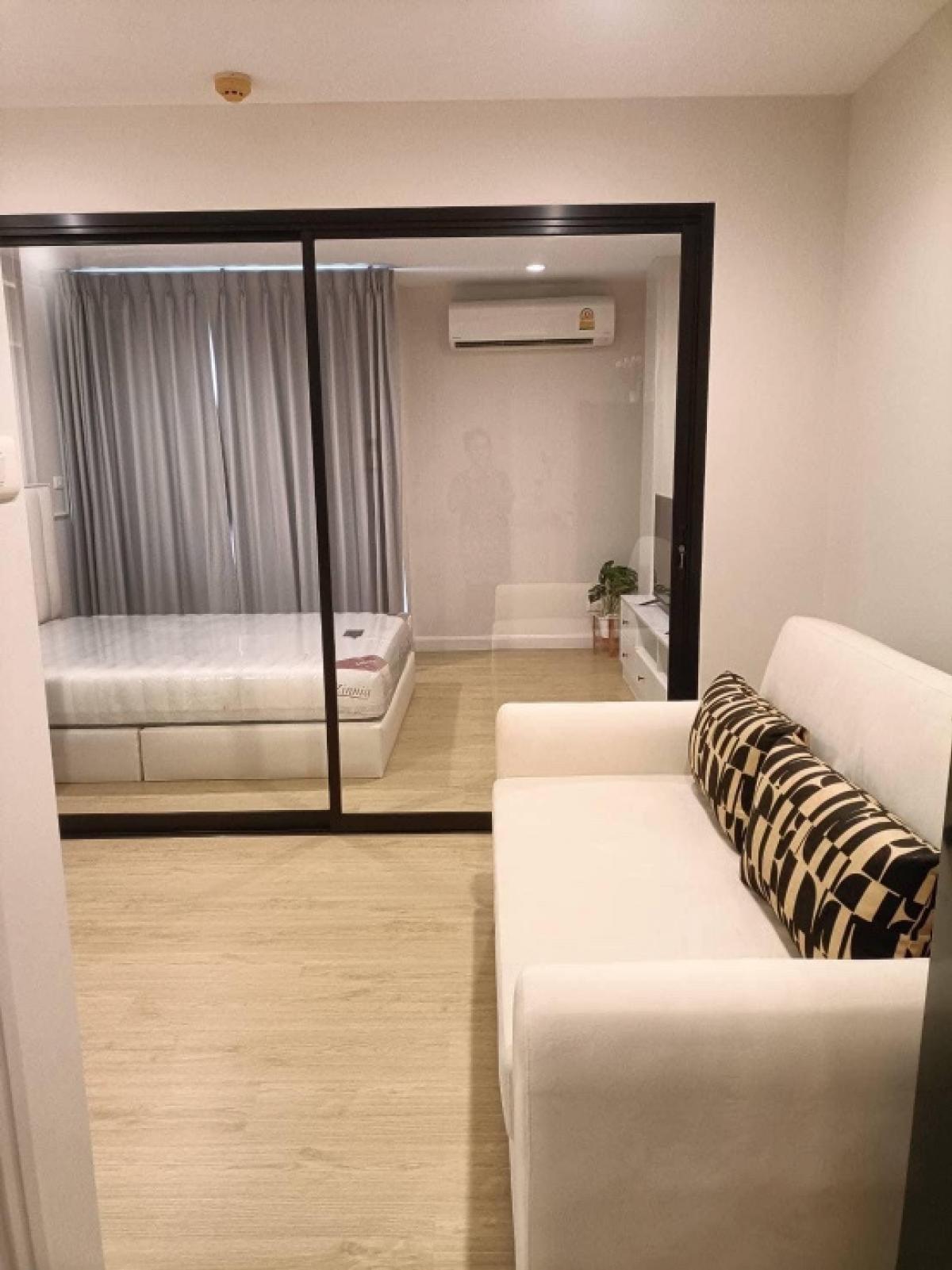 For RentCondoOnnut, Udomsuk : For rent: The Link Sukhumvit 50, next to BTS On Nut, fully furnished, 1 bedroom, 33 sq m, 5th floor, The Link 1 building, price 15,000/month