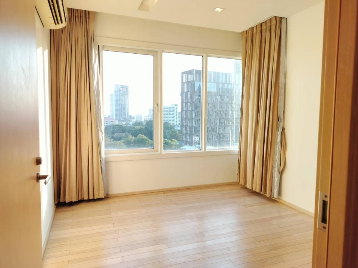 ขายคอนโดสุขุมวิท อโศก ทองหล่อ : For Sale  : Siri@Sukumvit Condo  3B3B 101sqm Good location Near BTS Thonglor 19 MB