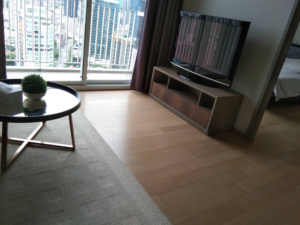 ให้เช่าคอนโดสุขุมวิท อโศก ทองหล่อ : For Rent :HQ By Sansiri  1B1B 50sqm High floor 45K/month