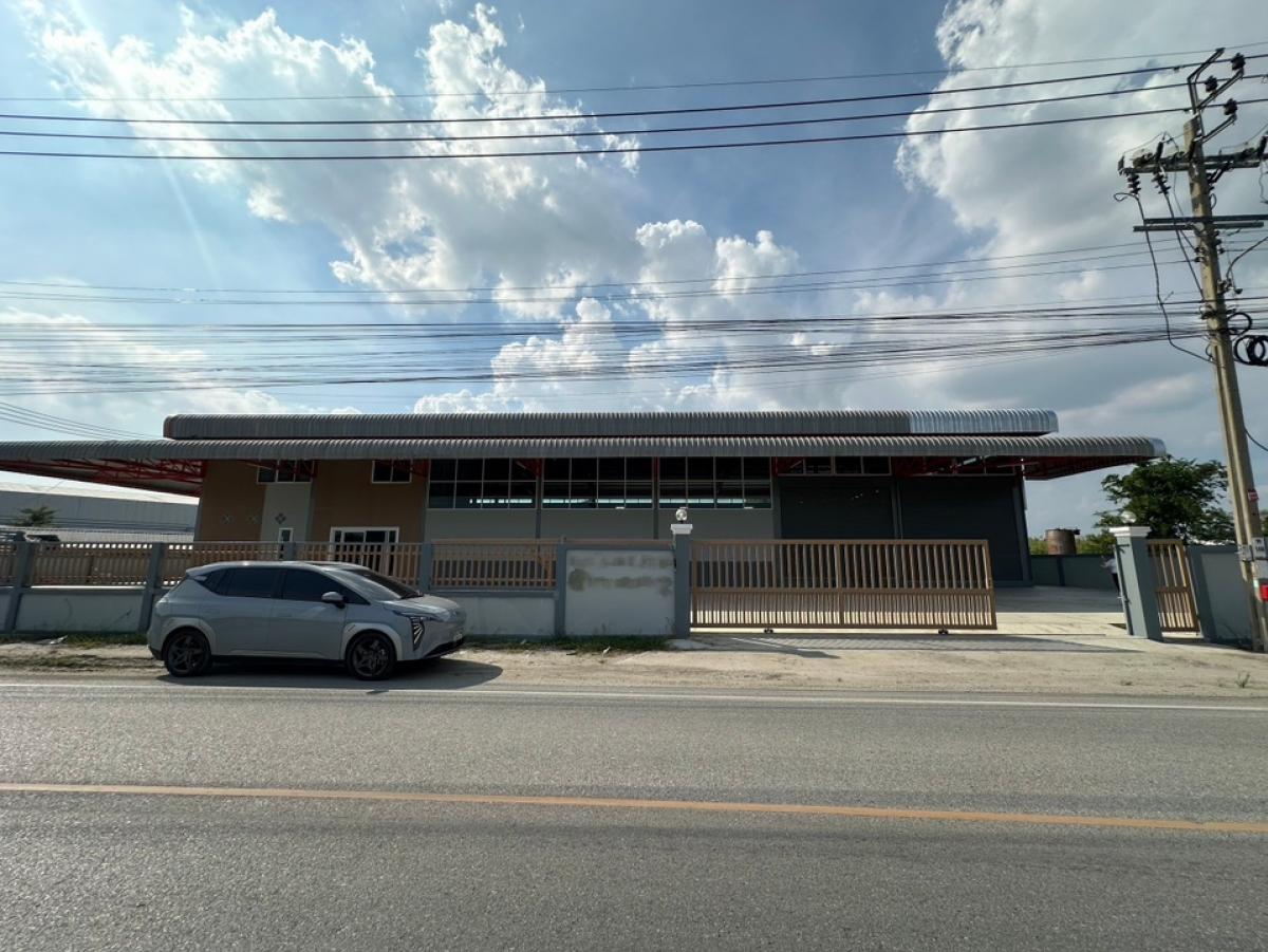 For SaleFactorySamut Prakan,Samrong : For sale: a newly renovated, extremely magnificent factory!! Bang Bo District, Samut Prakan, with business license and free!! office equipment