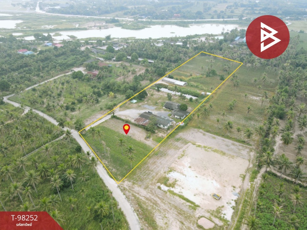 For SaleLandPattaya, Bangsaen, Chonburi : Urgent sale, vacant land, area 11 rai 2 ngan 98 sq m, Sriracha, Chonburi