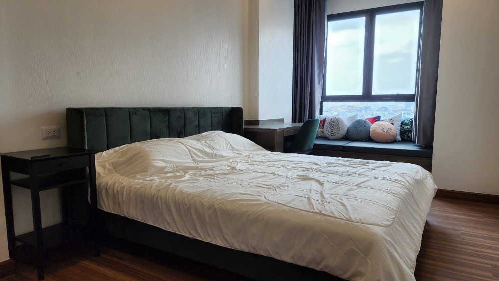 For RentCondoWongwianyai, Charoennakor : For rent, big room, best price in the building! Beautiful, ready to move in, high floor, Supalai premier charoen nakhon 1bed 500m from Icon siam