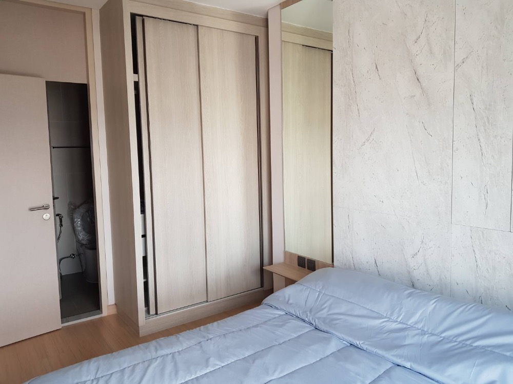 For SaleCondoRatchathewi,Phayathai : Lumpini Suite Din Daeng Ratchaprarop【𝐒𝐄𝐋𝐋】🔥 Modern studio condo, close to all transportation, clean, airy, spacious room🔥 Contact Line ID: @hacondo