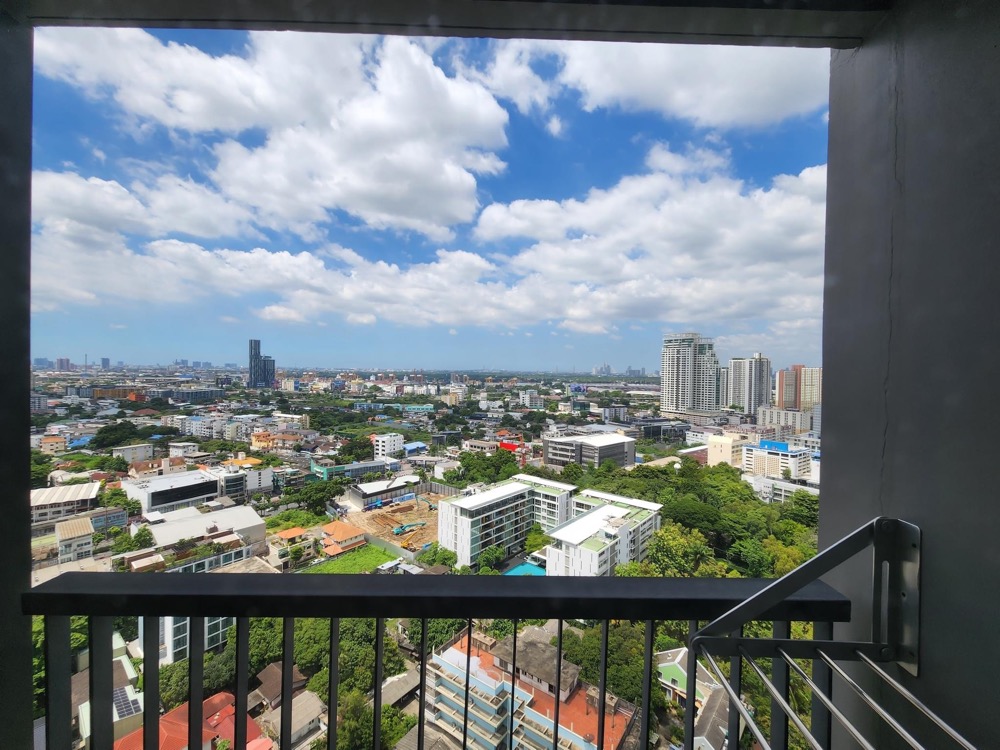 For SaleCondoOnnut, Udomsuk : For Sale: Condo, Rhythm Sukhumvit 44/1, 1 Bedroom /1 Bathroom *Fully Furnished /High Floor /Balcony facing the South with River View & Sale with Tenant*