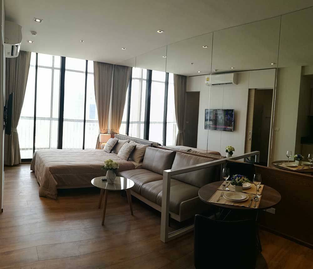 For RentCondoSukhumvit, Asoke, Thonglor : Part 24 Condo, Studio room, 28.5 square meters, high floor, fully furnished, complete facilities