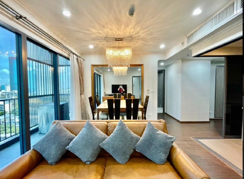 For RentCondoSukhumvit, Asoke, Thonglor : *** Condo for rent : C Ekkamai  2 Beds 2 Baths Fully furnished City view 2 TV ***