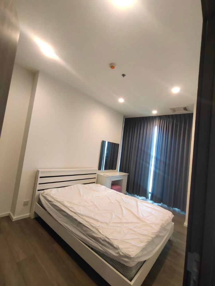 For RentCondoOnnut, Udomsuk : 📌 Whizdom Essence Sukhumvit 🛌1 bedroom / 1 bathroom 🏢28th floor 🌐Size 34.67