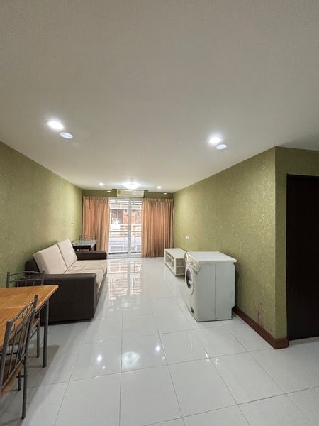 For RentCondoSukhumvit, Asoke, Thonglor : Ler Cozy Ekkamai 28 / 50.63 sq m. 6th floor *