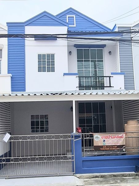 For SaleTownhousePathum Thani,Rangsit, Thammasat : 🔥Urgent sale, Worarak Rangsit Khlong 3, 2-storey townhouse, 20 sq m., Soi 2/3 ✨Renovated the whole house