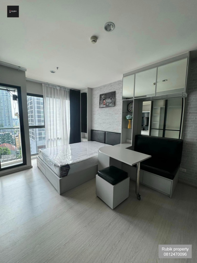 For RentCondo : 🌟 For Rent: Cozy Studio at Rhythm Asoke 1 – Ready to Move In! 🌟(RB284)