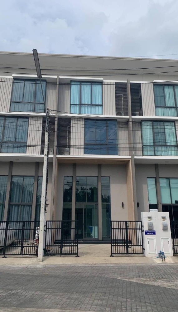 For RentHome OfficePathum Thani,Rangsit, Thammasat : Home office for rent in Rangsit area, can be registered, suitable for home office or residence, near Makro Rangsit, near Don Mueang Airport, Rangsit Hospital, Future Park Rangsit