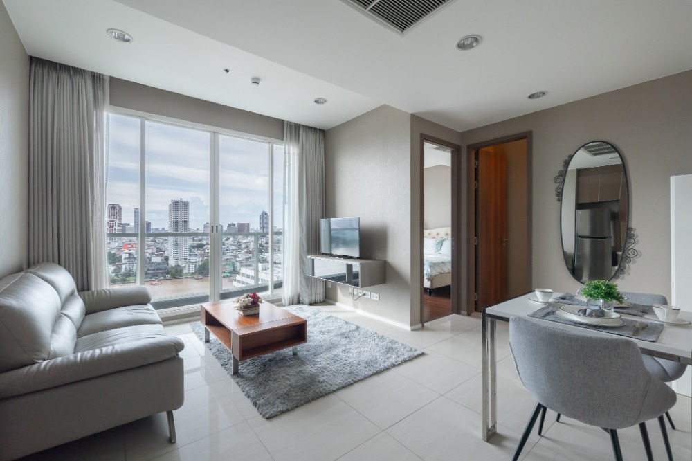 For RentCondoSathorn, Narathiwat : For rent: Menam Residences, luxury condo, 1 bedroom, fully furnished, Chao Phraya River view, near BTS Saphan Taksin