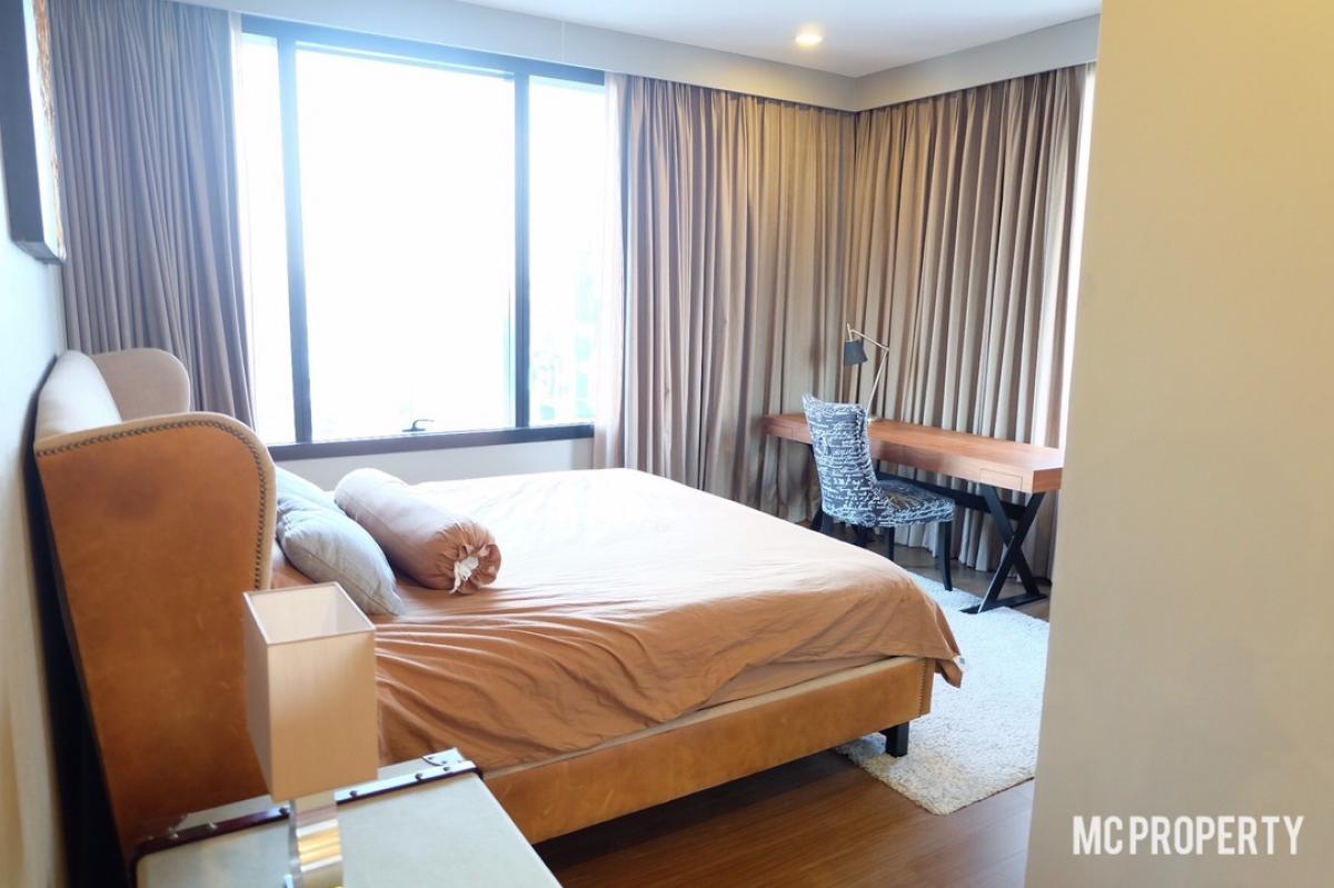 ให้เช่าคอนโดสีลม ศาลาแดง บางรัก : M silom 2 bedroom 90sqm Pet friendly unit high floor for rent only 70,000 please contact 0816878954