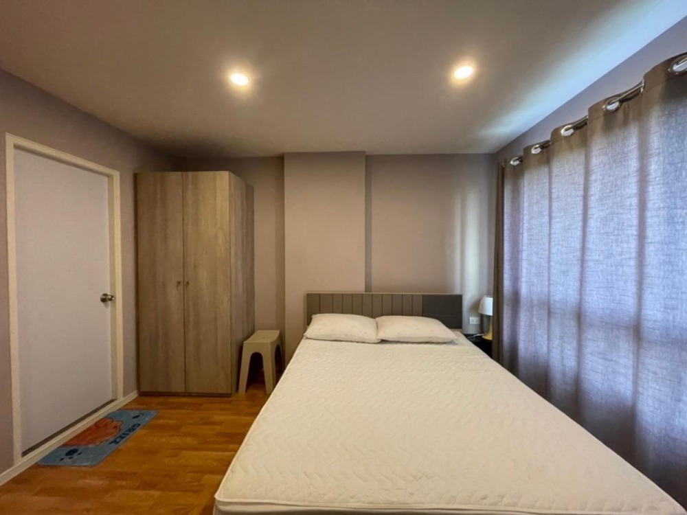 For SaleCondoSamut Prakan,Samrong : Condo for sale with furniture, Lumpini Ville Sukhumvit 76 - Bearing Station 2 (SM851)