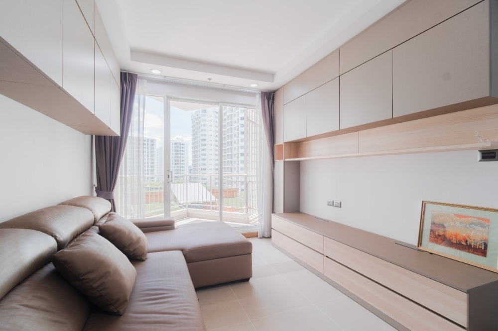 For SaleCondoRama9, Petchburi, RCA : Cheapest in this area!! Supalai Wellington Condo, 87 sq m, 2 bedrooms, newly renovated, never rented out, quiet, private parking