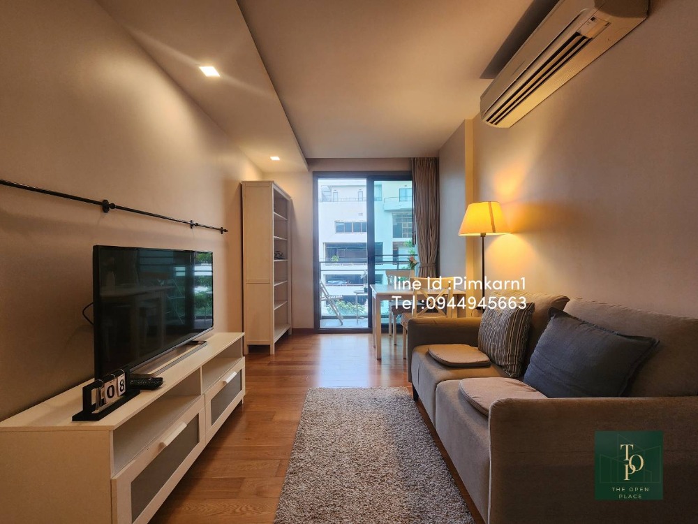 For RentCondoSukhumvit, Asoke, Thonglor : Via Botani <<1 Bedroom For Rent>> 📍Location: 500m. to BTS Phrom Phong :Fully Furnished