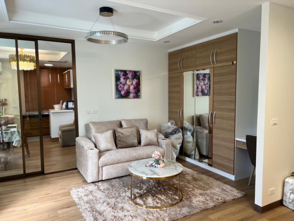 ให้เช่าทาวน์เฮ้าส์/ทาวน์โฮมสุขุมวิท อโศก ทองหล่อ : 3 bedroom Townhome in Thonglor