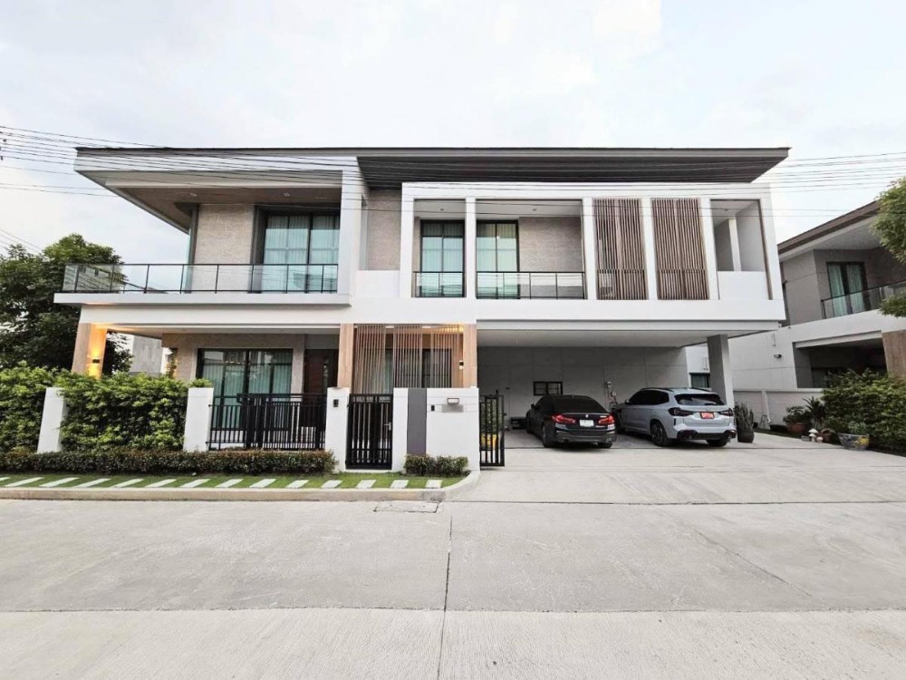 For RentHousePathum Thani,Rangsit, Thammasat : 2-storey luxury house, corner room, beautifully decorated, for rent in Rangsit-Pathum Thani area, near Boonthavorn Rangsit branch, only 2 km.