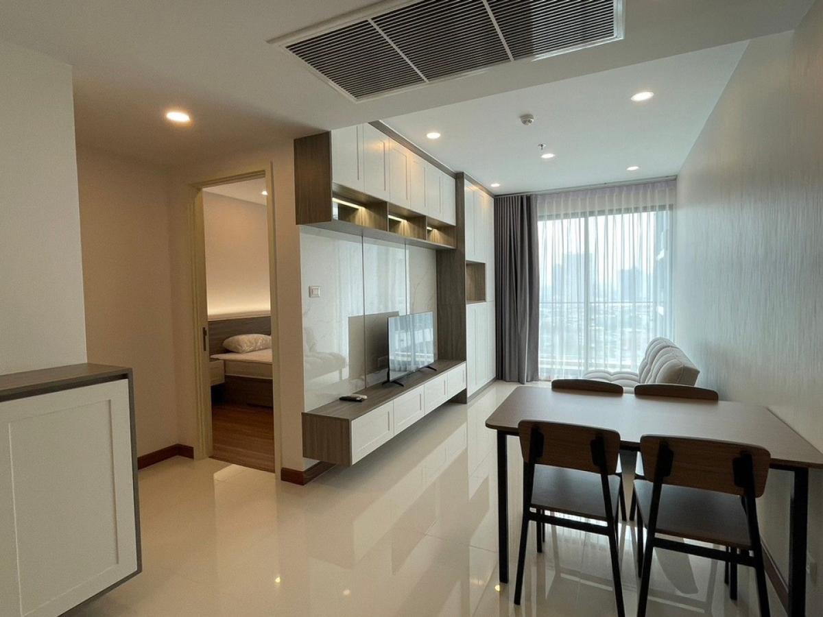 For RentCondoWongwianyai, Charoennakor : For rent 1 bedroom Supalai Premier Charoen Nakhon, large size, beautiful room, high floor, ready to move in