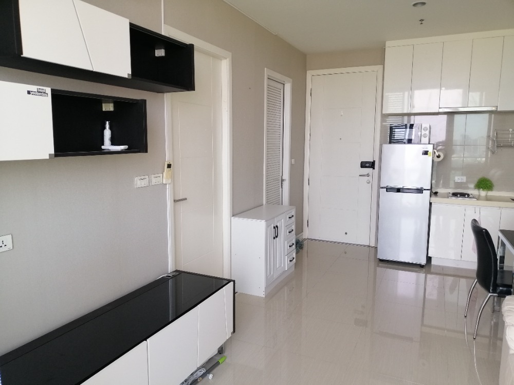 For RentCondoRama9, Petchburi, RCA : For rent, 1 bedroom, near MRT Rama 9