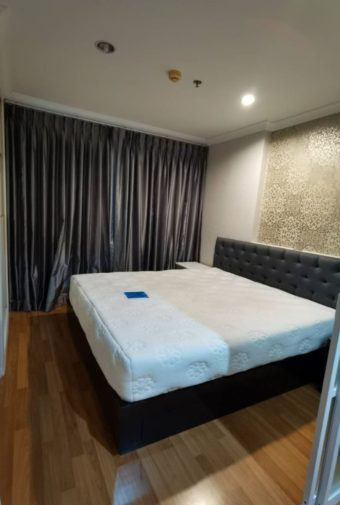 For SaleCondoRama9, Petchburi, RCA : Condo for sale Lumpini Place Rama 9-Ratchada Lumpini Place Rama 9-Ratchada 18th floor, size 33.6 sq m., 1 bedroom, 1 bathroom, near MRT Rama 9 station