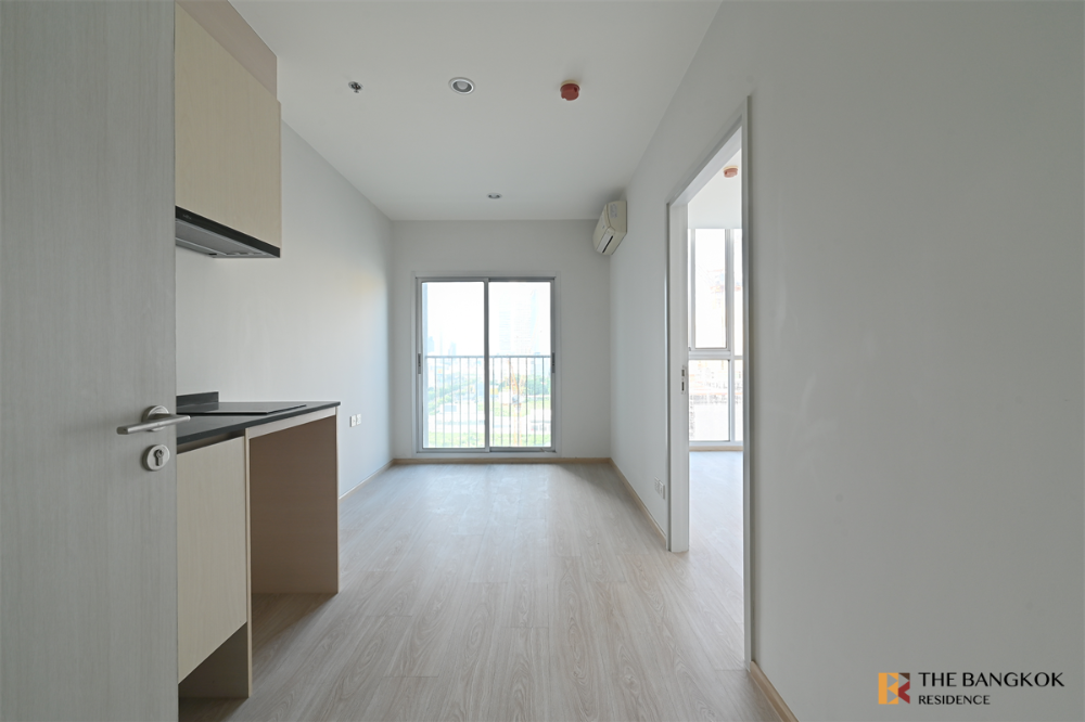 For SaleCondoRatchadapisek, Huaikwang, Suttisan : Selling at a good price 🔥Noble Revolve Ratchada 1 bedroom, 1 bathroom, only 3.35 million baht. 📌 Call 065 820 8476 First