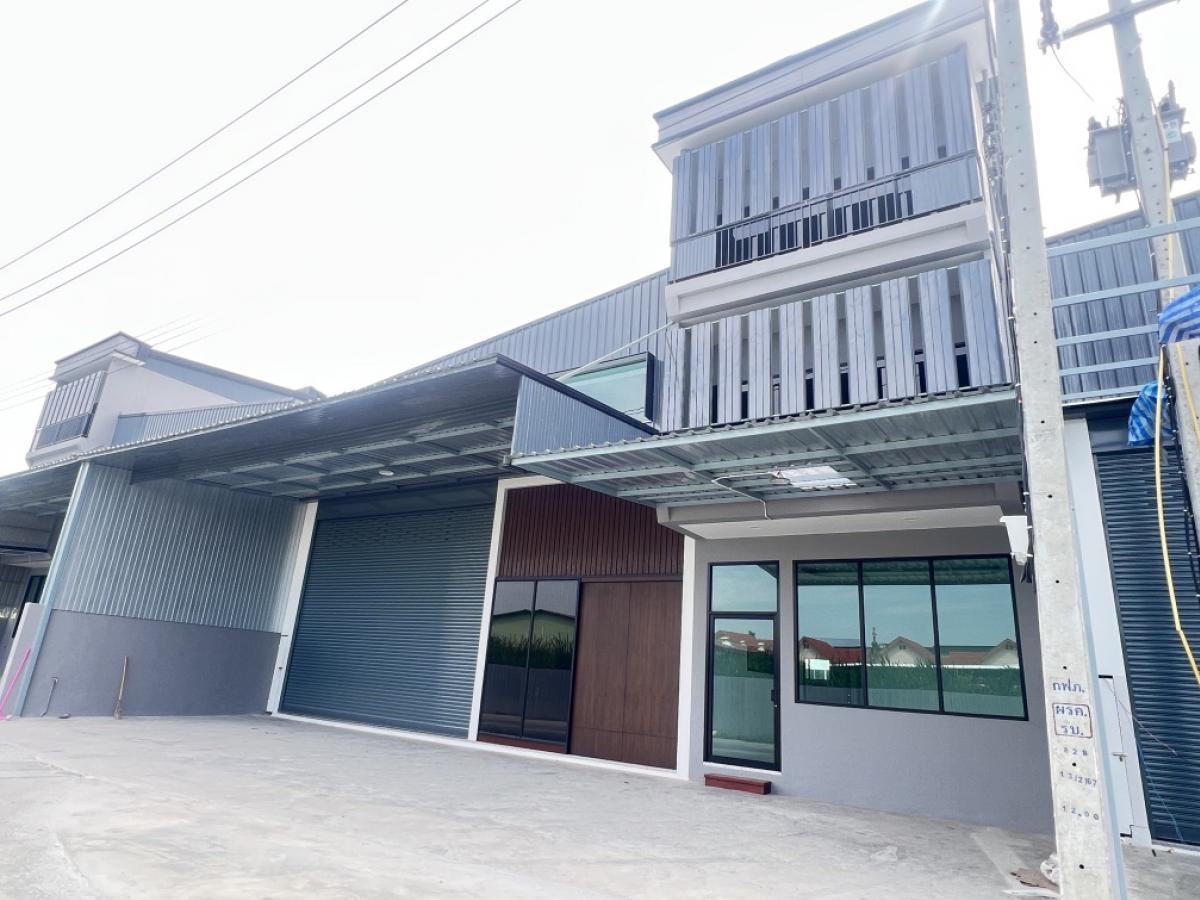 For SaleHome OfficePathum Thani,Rangsit, Thammasat : For sale: Warehouse building with 3-storey office, home office, storage, newly built, now open for reservation, purple area