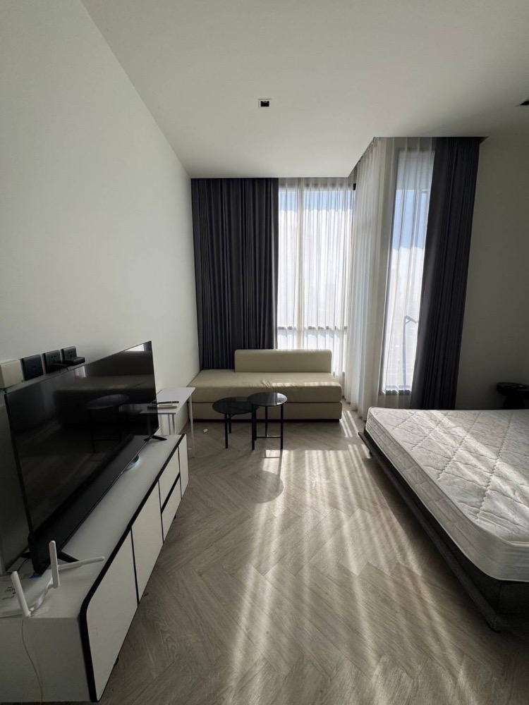 For RentCondoWongwianyai, Charoennakor : Condo for rent CHAPTER Charoen Nakhon-Riverside, new condo on the Chao Phraya River, only 5 minutes to ICONSIAM and BTS Krung Thon Buri!!