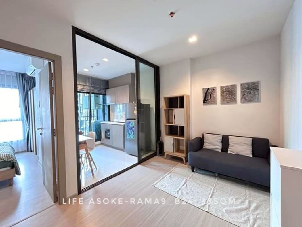 For RentCondoRama9, Petchburi, RCA : Condo for rent, city view, north direction, not hot, Life Asoke - Rama 9: Life Asoke Rama 9, 33 sq m., 1 bedroom, near MRT Rama 9