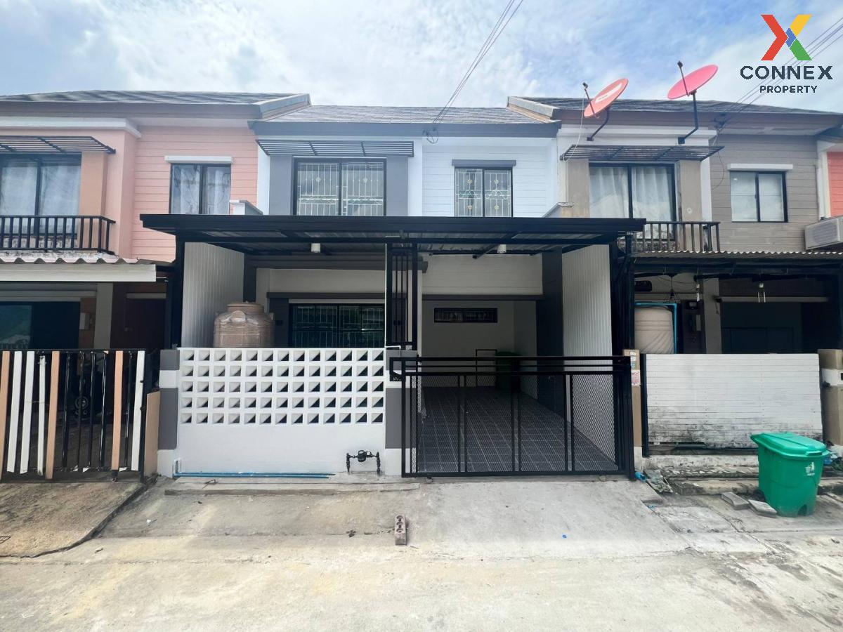 For SaleTownhousePathum Thani,Rangsit, Thammasat : For Sale Townhouse/Townhome  , Baan Pruksa 40 Rangsit Klong 3 , newly renovated , Khlong Sam , khlong Luang , Pathum Thani , CX-110146