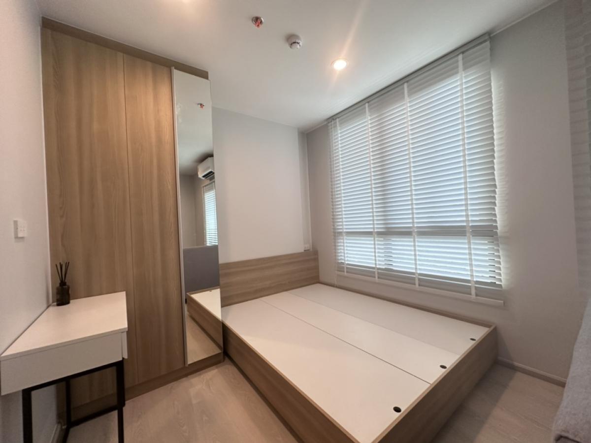 Sale DownCondoVipawadee, Don Mueang, Lak Si : Beautiful room, ready to move in, down payment sale, ready to transfer, new room, good price 1,363,000 baht, good location, can connect to 2 roads, interested in making an appointment to view 0808144488