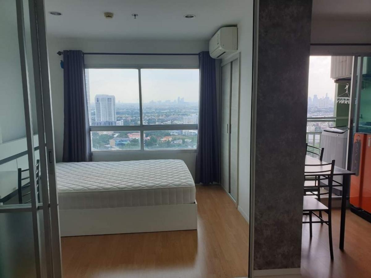 For RentCondoPattanakan, Srinakarin : For rent: Lumpini place srinakarin-huamark, 25th floor, corner room, Maxvalue view