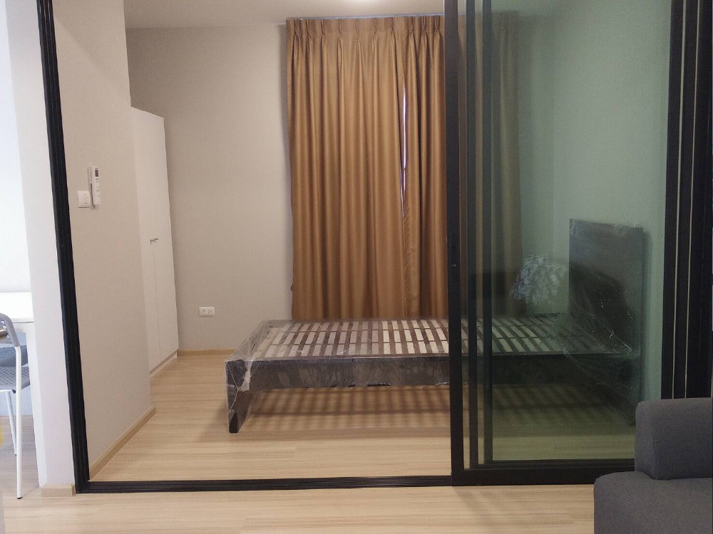 For RentCondoChaengwatana, Muangthong : For rent.. 23 sq m room, just released for reservation, Building A, 3rd floor, Plum Condo, Chaengwattana Station, Phase 3, price only 7000.-/month!!