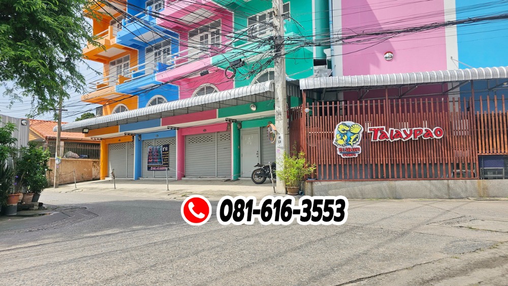 For SaleShophouseBang kae, Phetkasem : For sale: 4-unit building, 4 floors + mezzanine, Soi Petchkasem 28, near Bang Wa and Bang Phai BTS stations.