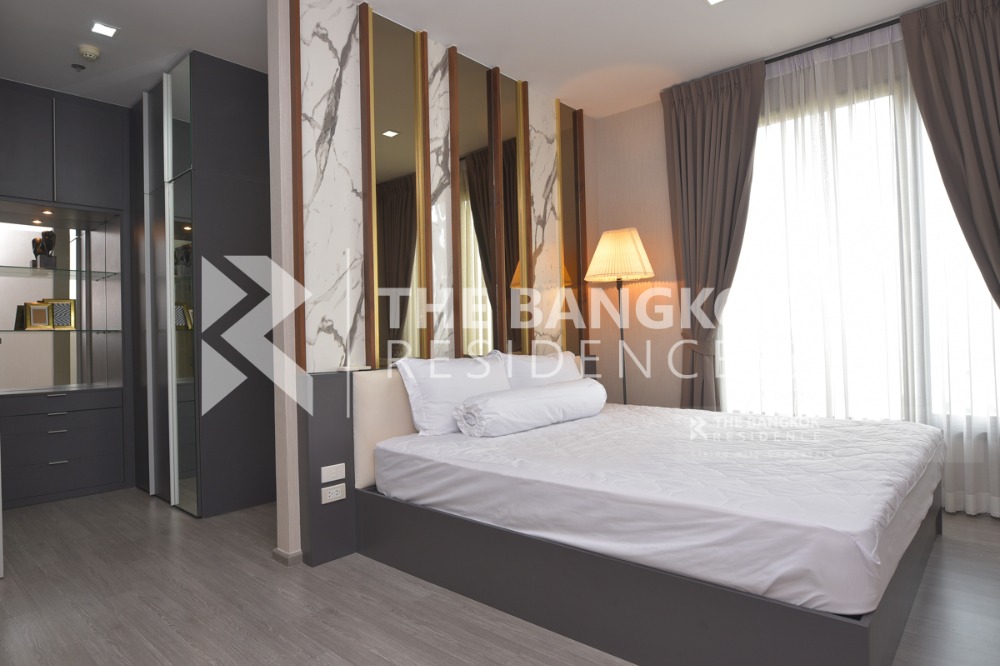 For RentCondoWongwianyai, Charoennakor : Very beautiful room!! Nye By Sansiri 2 bedrooms Duplex 68.7 sq m. Price 36k/mo. Interested, contact 065-242-6835 Ms. Gift.