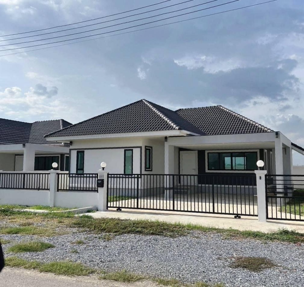 For SaleHouseNakhon Pathom : Newly built single-storey house, 1 floor, 3 bedrooms, 2 bathrooms, Kamphaeng Saen, Nakhon Pathom