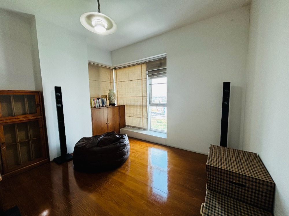 For SaleCondoPattanakan, Srinakarin : Urgent sale, beautiful room, parkland srinakarin, 2bed2bath, 64sqm, 3.69mthb, city view able to see the BTS