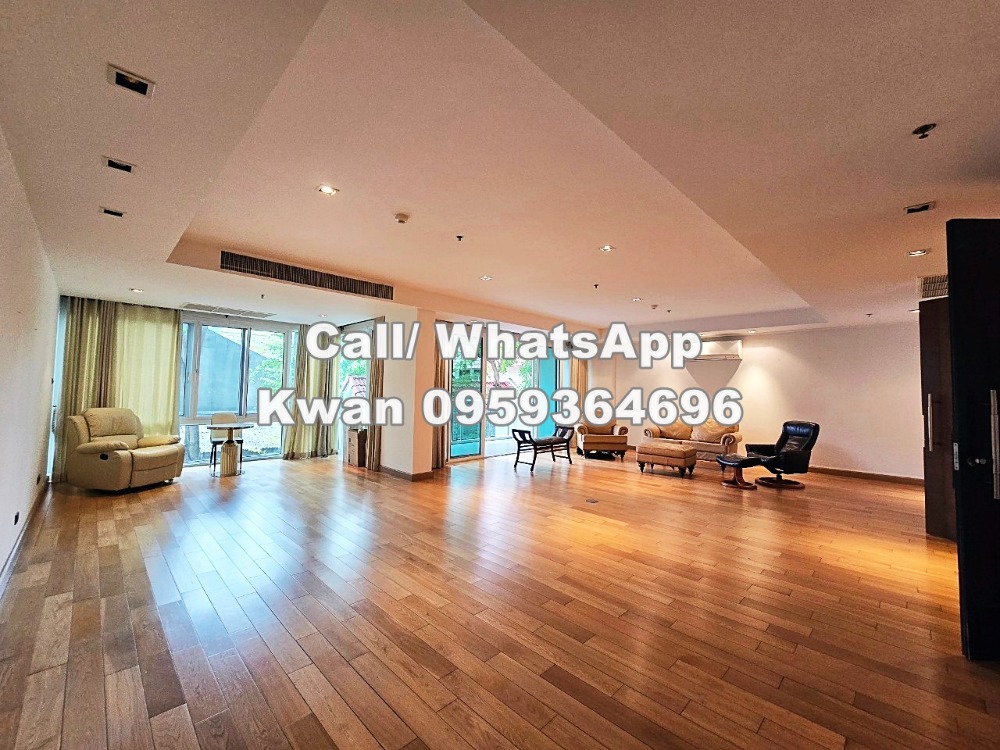 For SaleCondoSukhumvit, Asoke, Thonglor : 4 Beds Private residences Condominium for sale in Phrompong with large living spaces.