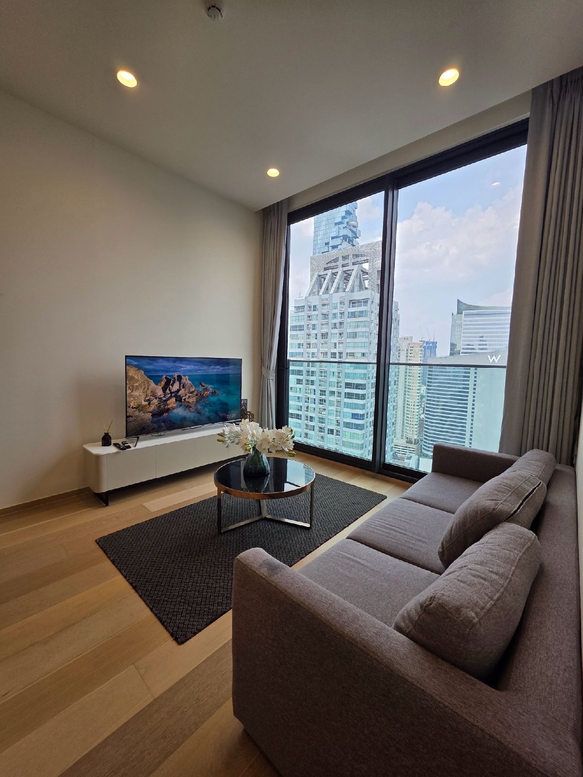 ให้เช่าคอนโดสาทร นราธิวาส : 💥Super Luxury Condo💥 📍ANIL Sathorn12