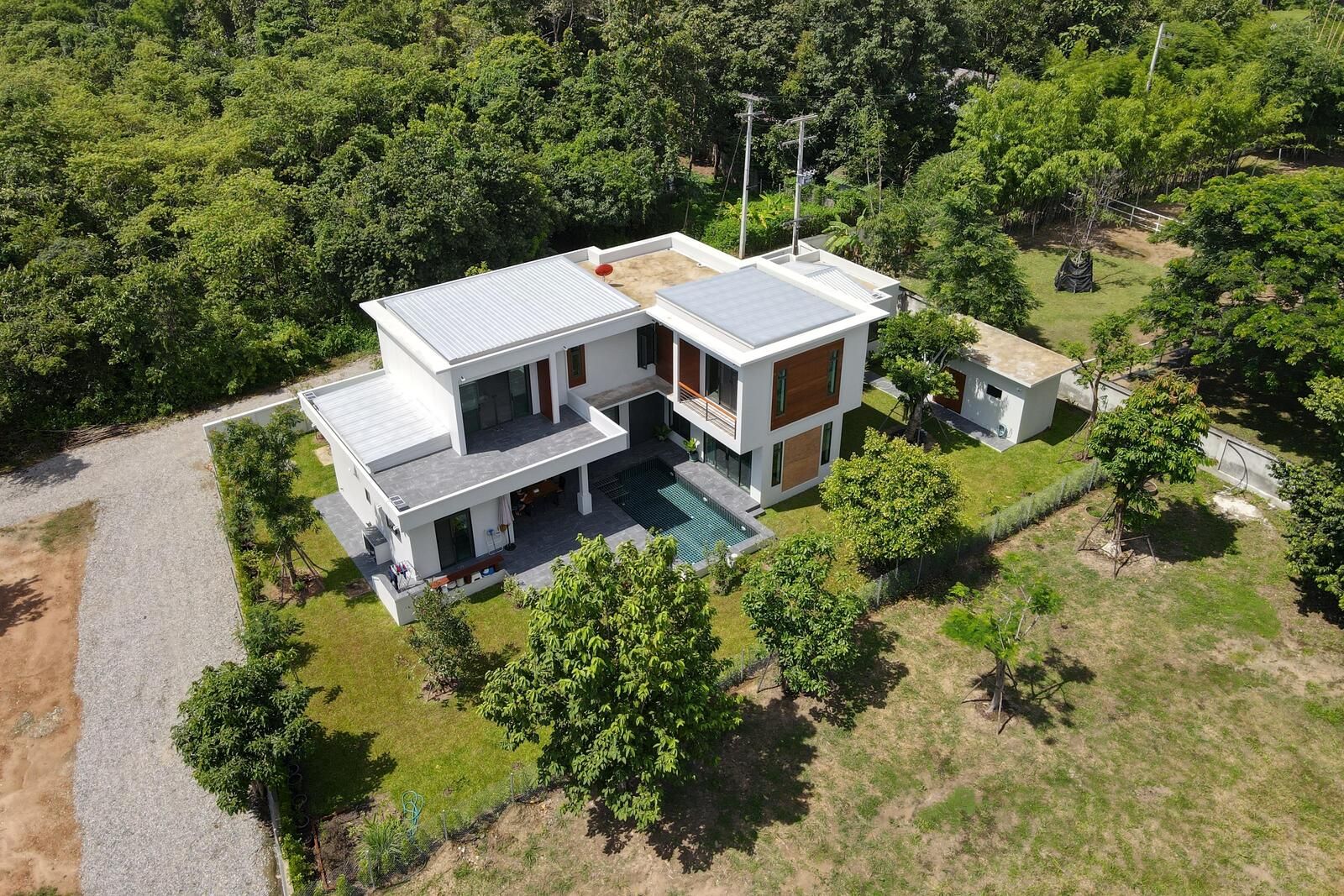 ขายบ้านเชียงใหม่ : Modern 3 Bedroom Pool Villa in Hang Dong