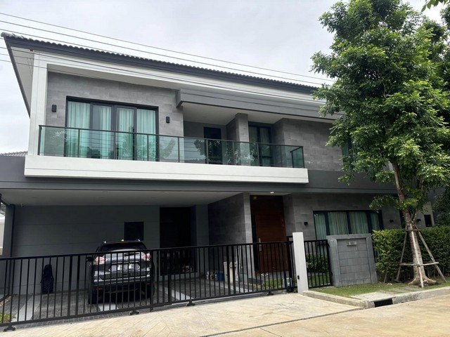 For RentHouseChaengwatana, Muangthong : RHT1943 Single house for rent, The City Tiwanon, Ngamwongwan, near The Mall Ngamwongwan, near Tiwanon Road, Ngamwongwan Road, Prachachuen Road, Samakkhi Road, Chaeng Watthana Road, Rattanathibet Road, near the Pink Line, Sanambinnam Station