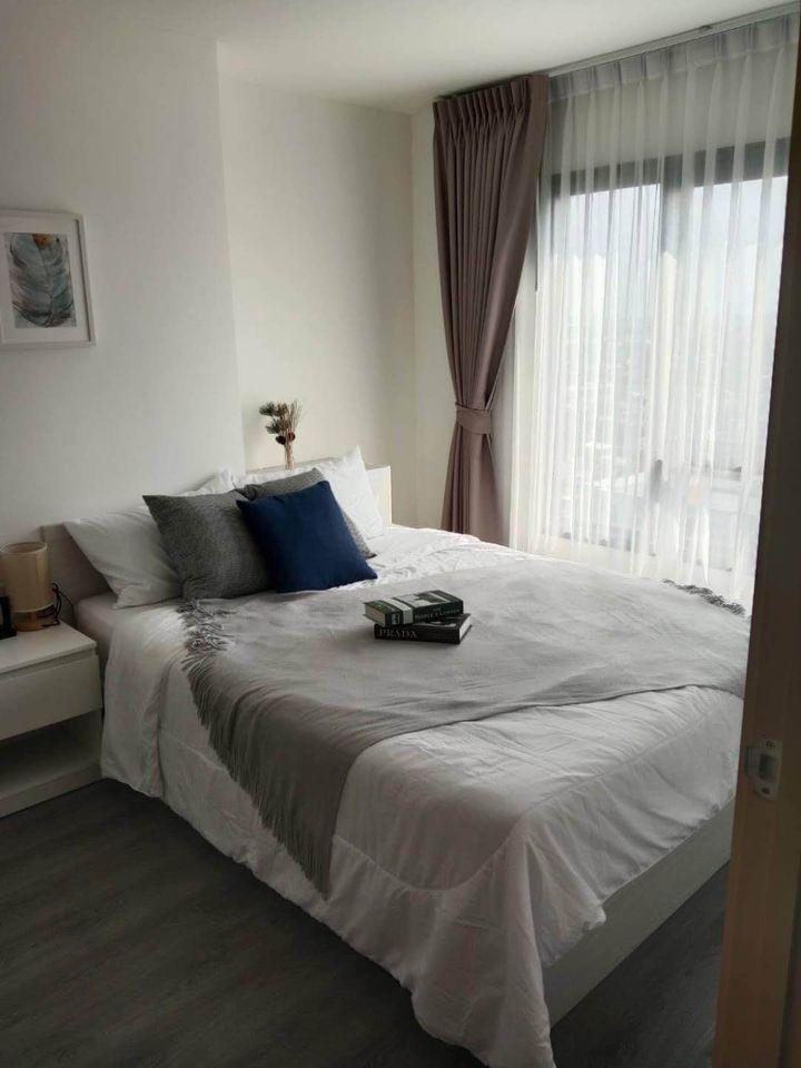 For RentCondoPattanakan, Srinakarin : Condo Rich Park @Triple Station, dressing room, fully furnished, ready to rent